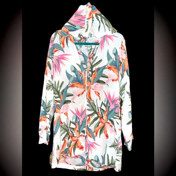 Hurley Dresses & Skirts - “Hurley” mini hooded dress/beach coverup size M